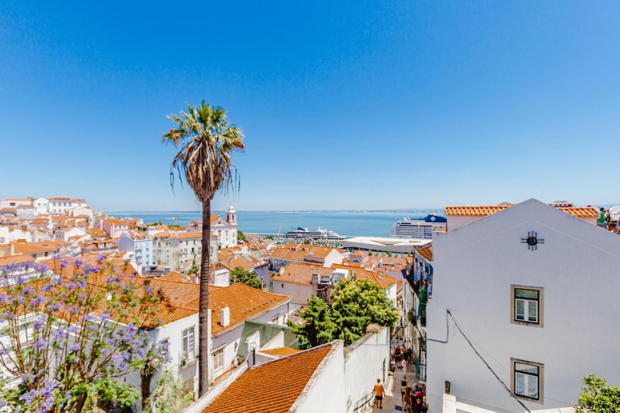 Visit Lisbon4Fun - Alfama Apartment Exterior photo